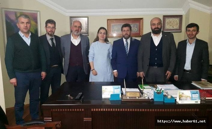 Yeşilay yöneticileri Trabzon'da