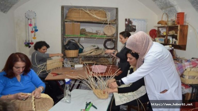 Trabzon'da kaybolmaya yüz tutmuş eserleri gün ışığına çıkarıyorlar