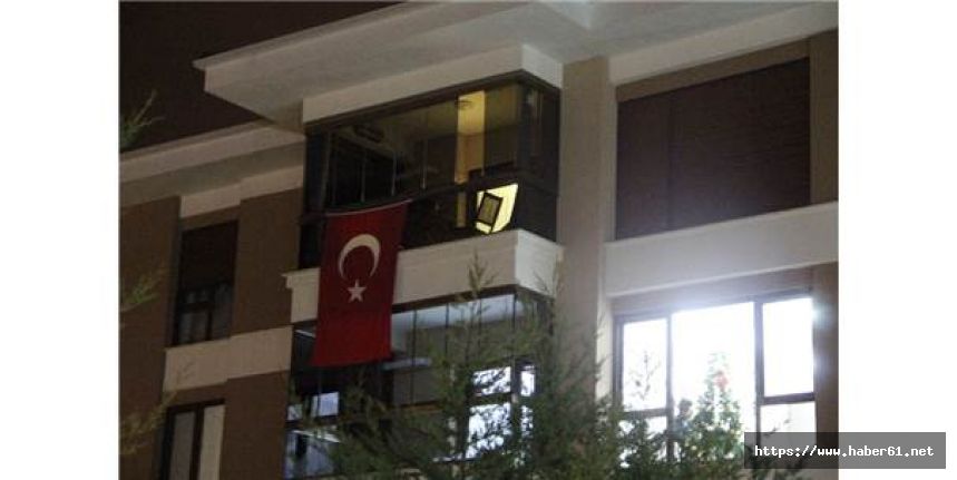 Ordulu şehidin Eskişehir'deki evine ateş düştü 