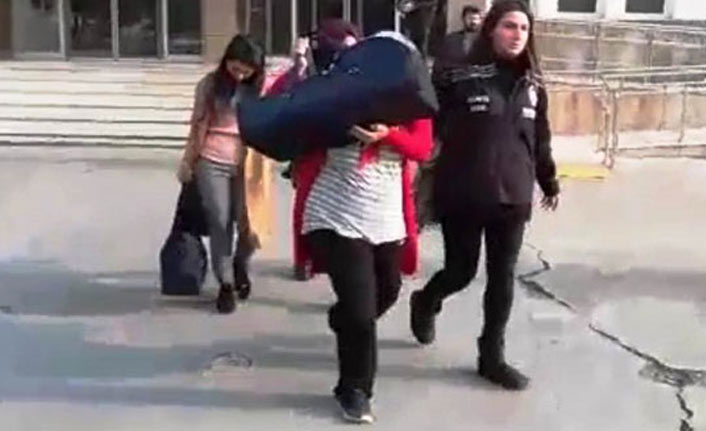 Evlilik vaadiyle dolandırıldılar