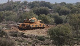 Tanklar Afrin'e ilerliyor