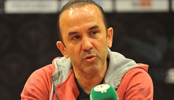 Özdilek beraberliğe sevindi, hakemi eleştirdi