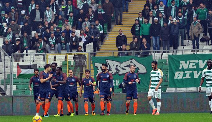 Başakşehir Bursaspor'u rahat geçti