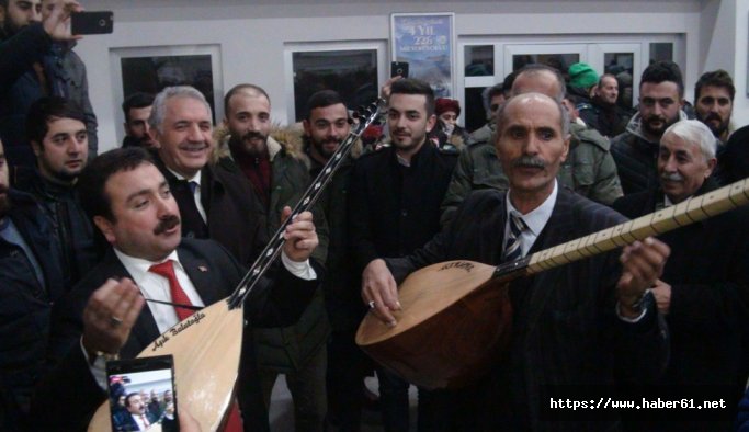 Doğu Ekspresi yolcularına karanfilli, sıcak çorbalı karşılama