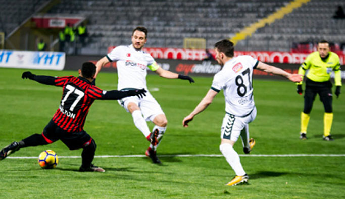 Gençlerbirliği Konyaspor'u devirdi