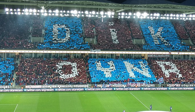 Trabzonspor tribününe sızmak isteyen Fenerliler yakalandı!