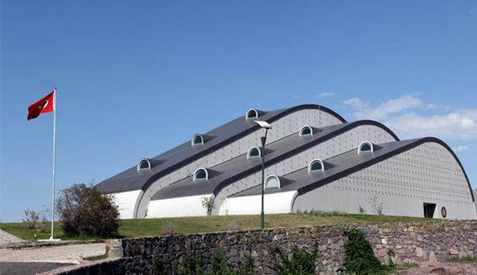 Baksı Müzesi'ne ilgi artıyor