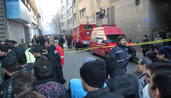 Bakanlıkta yangın: 9 yaralı