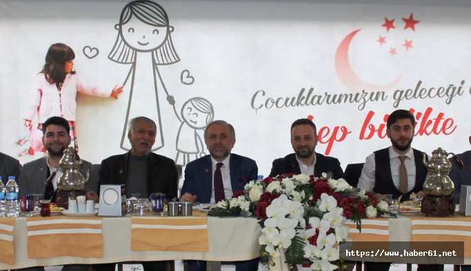 Trabzon'da Saadet Partisi teşkilatları buluştu