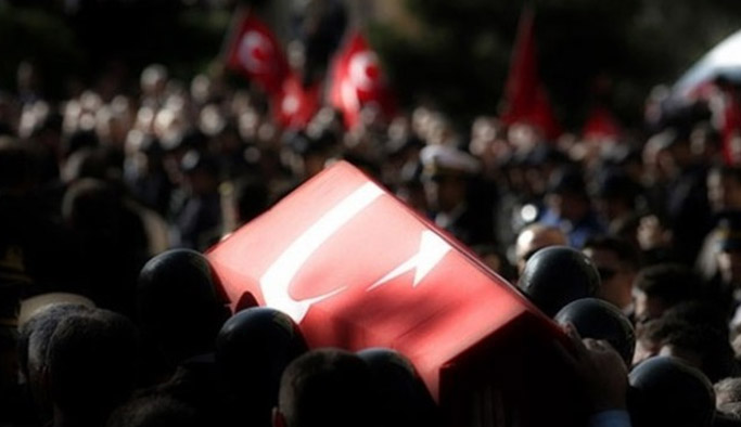 Acı kaza... Polis aracı, zırhlı araca çarptı; 1 şehit, 2 yaralı