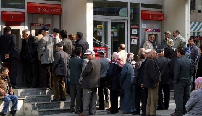 Emeklilik bekleyen Bağ-Kurlular'a müjde