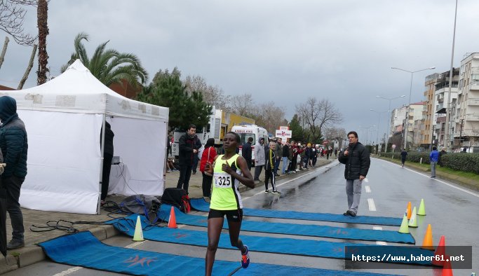 Trabzon’daki Yarı Maraton, 10 km Koşusu ve Halk Koşusu sonuçlandı 