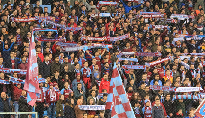 Trabzonspor taraftarı isyan etti!