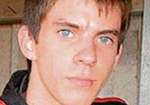 Kafasını Vurdu İngilizce Konuştu