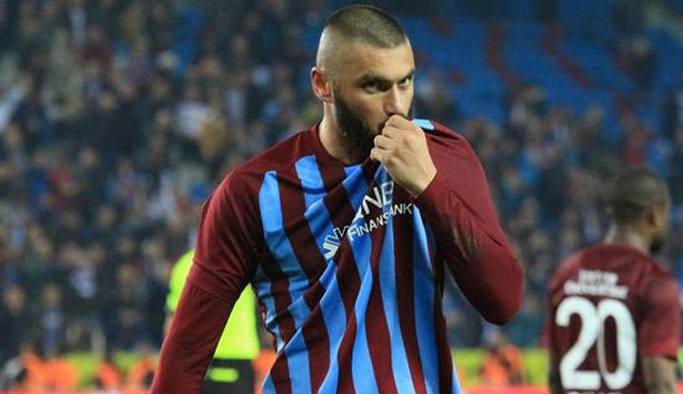 Burak Yılmaz Beşiktaş maçında yok