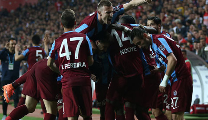 Trabzonspor'un geçen yılla tek farkı 1 puan!