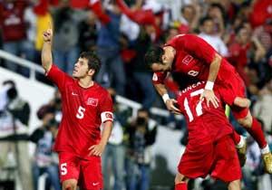 Emre Takımdan Ayrılıyor