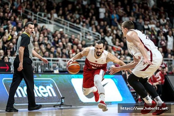 12 Dev Adam, Letonya'ya yenildi 