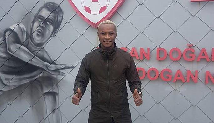 Yattara'dan kariyeri için yeni adım