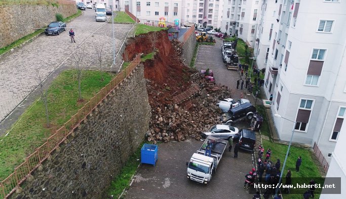 Yıkılan istinat duvarına muhtardan isyan: TOKİ'nin yapacağı iş bu kadar
