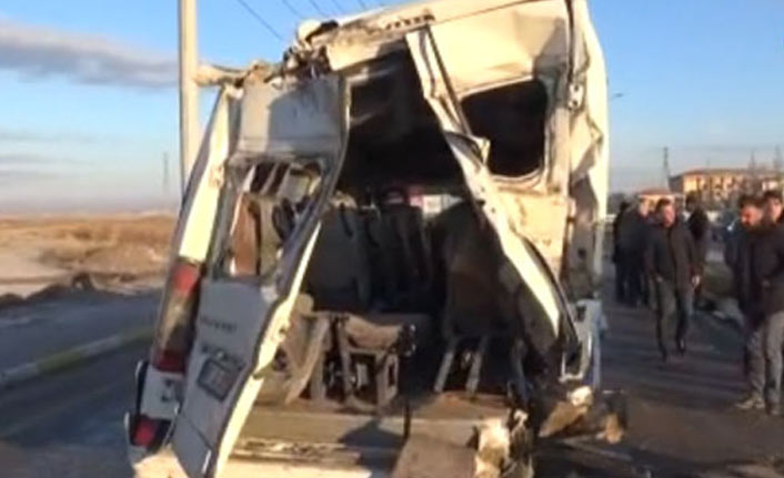 Aksaray'da feci kaza: 17 yaralı