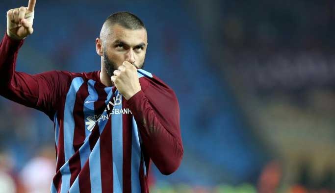 Burak, Gomis'in peşinde!