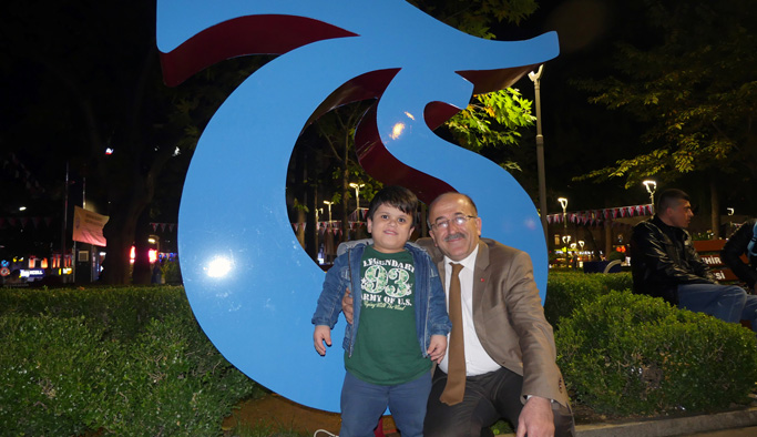 Gümrükçüoğlu'ndan Trabzonspor açıklaması: "Üzerime düşenin fazlasını yapmaya hazırım"