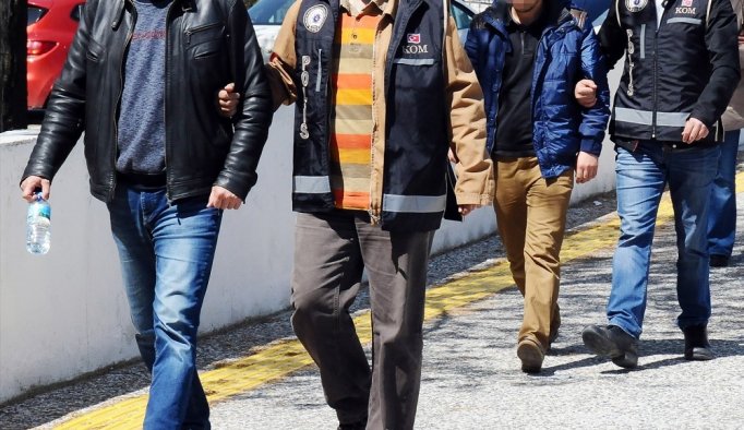 35 muvazzaf hakkında gözaltı kararı