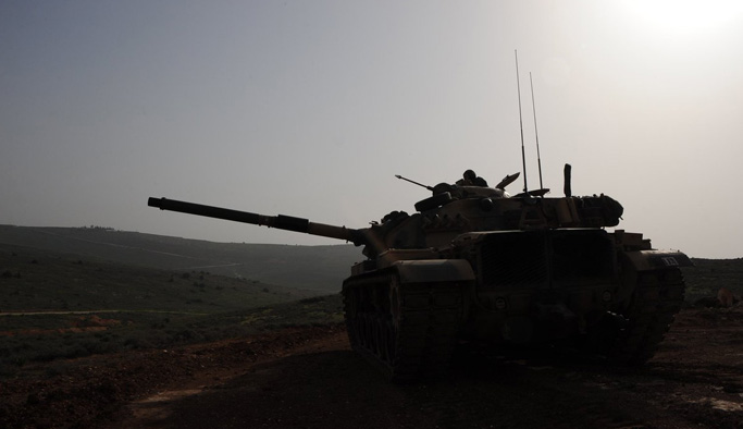 Afrin'le bağlantı koptu: YPG'li teröristler kapana kısıldı