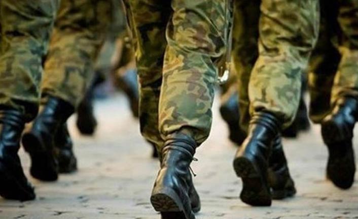 Zehirlenen 21 asker taburcu edildi