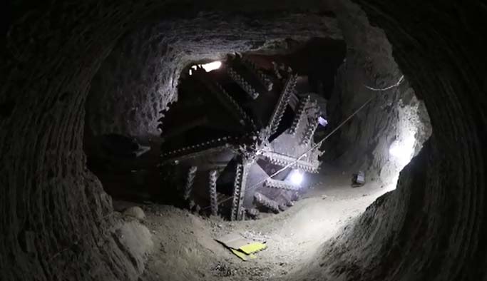 Afrin'de bulundu: Tünelleri böyle kazmışlar...