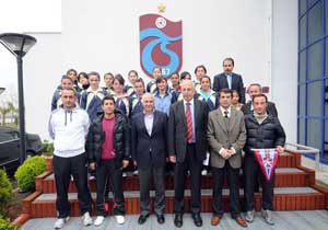 Şampiyonlardan TS'ye ziyaret