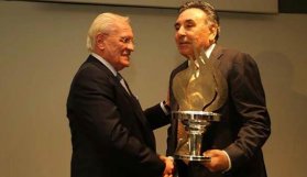 Demirören ve Doğan görüşmelere başladı!