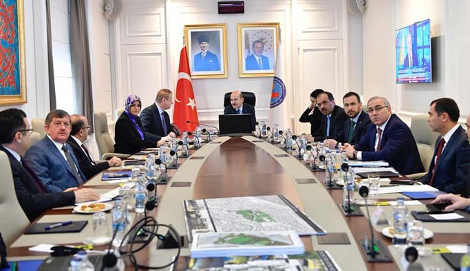 İçişleri Bakanlığında Trabzon zirvesi: O projeler için düğmeye bastı