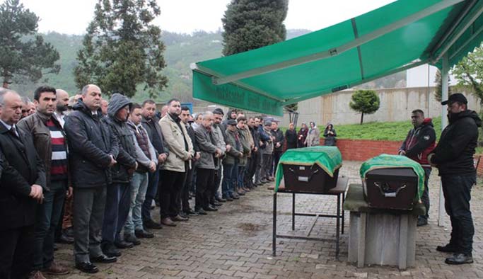 Cinayete kurban giden anne ve kızı toprağa verildi