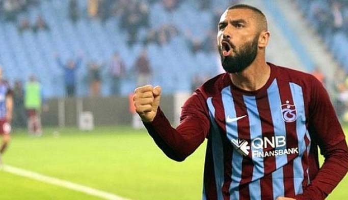 Bütün paslar Burak’a