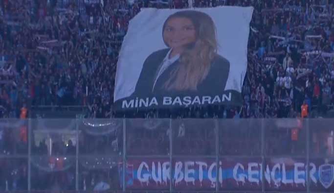 Trabzonspor taraftarından anlamlı pankart