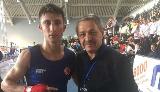 Avrupa Boks Şampiyonası'nda skandal! Milli takım kafilesine saldırdılar