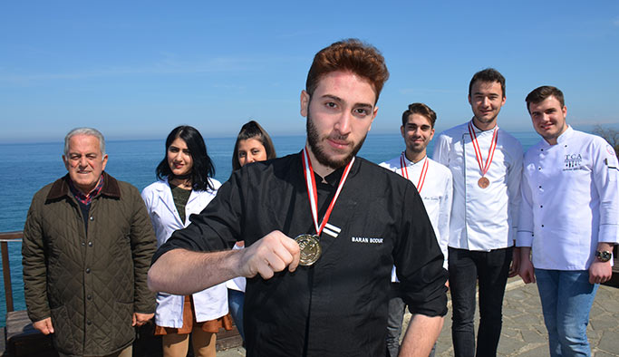 Avrasya'nın gururu oldular! Şefler boş dönmedi