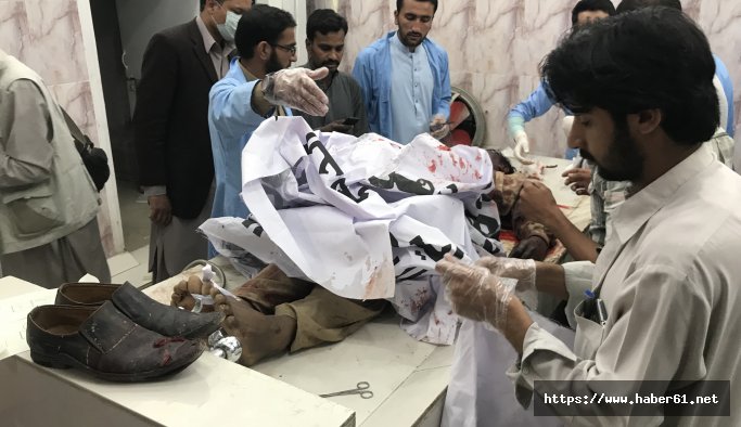 Pakistan’da silahlı saldırı: 9 ölü 