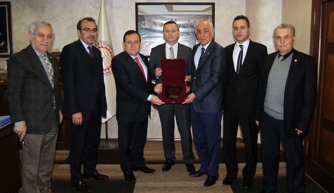 Trabzon'da Başkan Yaman TTSO'yu ziyaret etti