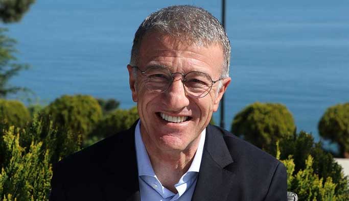 Ahmet Ağaoğlu: "Trabzonspor'un yeri zirvedir"
