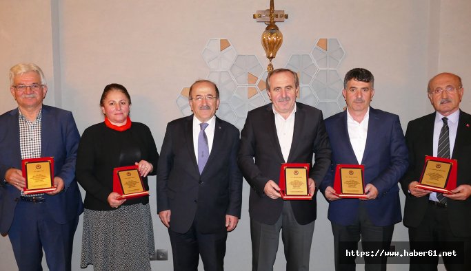 Trabzon'da encümen üyelerine teşekkür plaketi