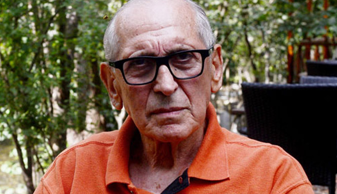 Özkan Sümer kolları sıvadı