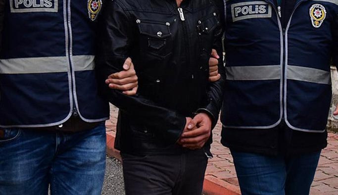 Trabzon dahil 18 ilde operasyon: 22 asker gözaltında...