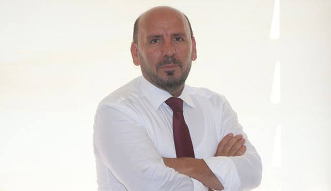 Türker:  Usta, Trabzonspor'un tapusunu bile üstüne geçirebilirdi