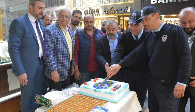 Trabzon'da polisleri şaşırtan manzara