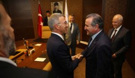 Trabzonspor yönetiminden Bakan Bak'a ziyaret