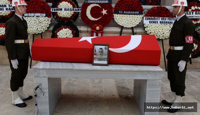 Adana, şehidini uğurladı