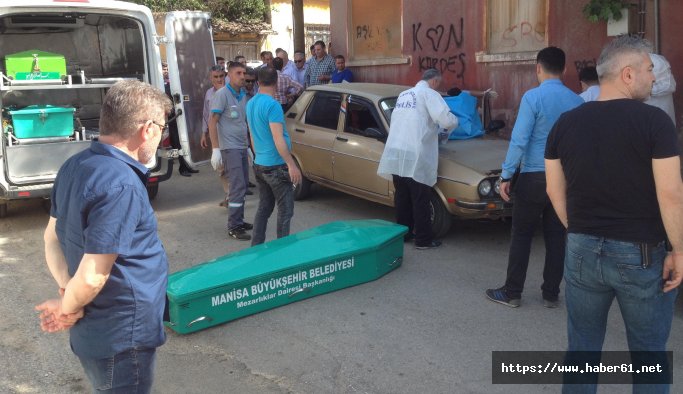 Muhtar otomobilinin içinde intihar etti